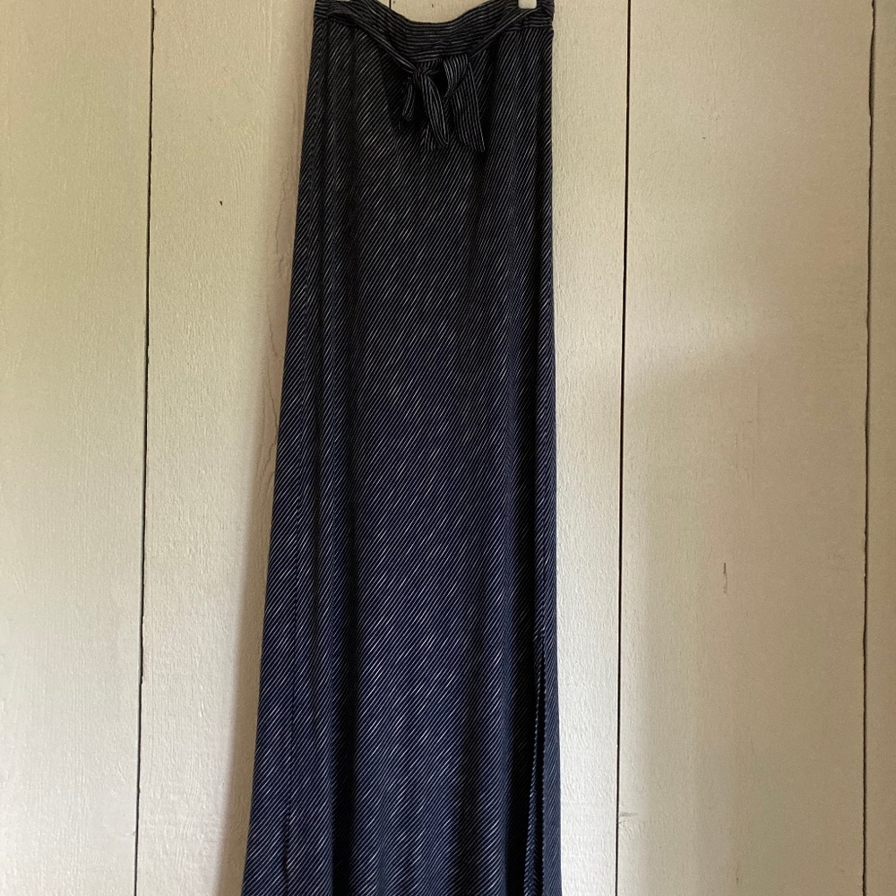 Westport Navy/White Striped Maxi Skirt Size XS